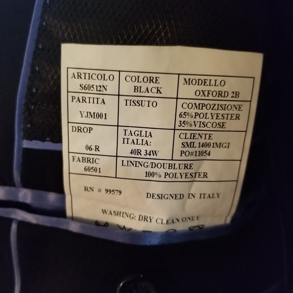 Mens Suit - Picture 3 of 4